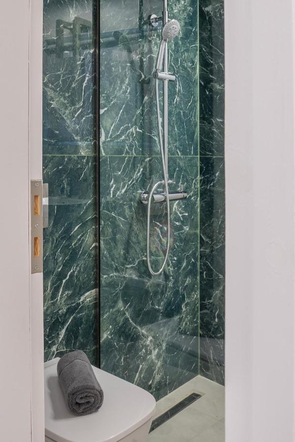 Luxury Studio Apartment Next To The Acropolis Aten Exteriör bild